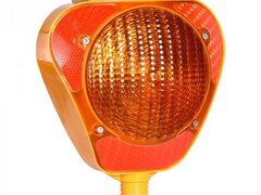 Lampa solara de circulatie